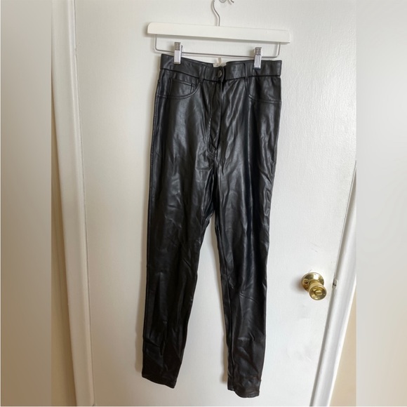 Aritzia Faux Leather Pants Size 4 - Picture 2 of 3